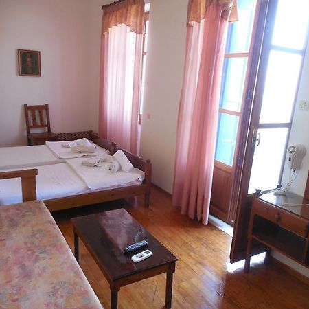 Adonis Rooms سكوبيلوس تاون المظهر الخارجي الصورة