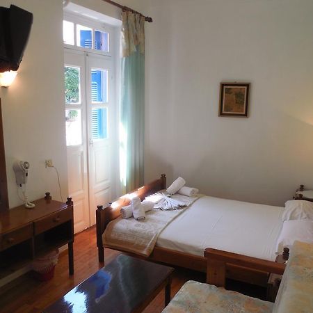 Adonis Rooms سكوبيلوس تاون المظهر الخارجي الصورة
