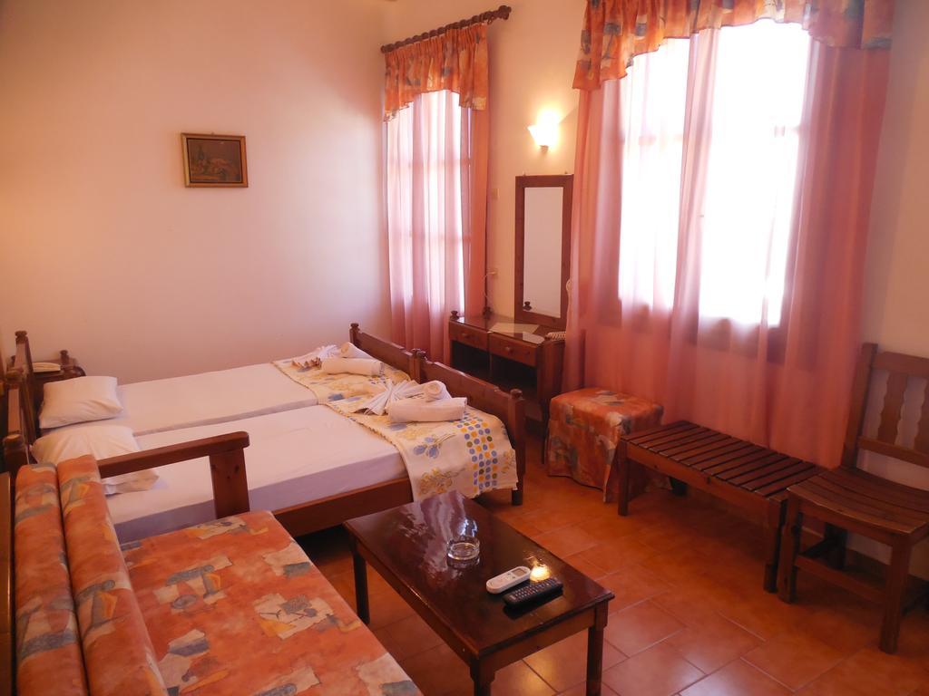 Adonis Rooms سكوبيلوس تاون المظهر الخارجي الصورة